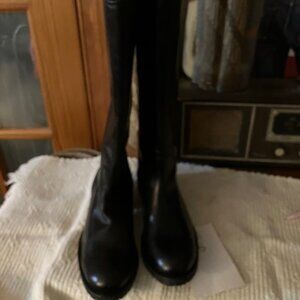 Frye Melissa Pull On Boots